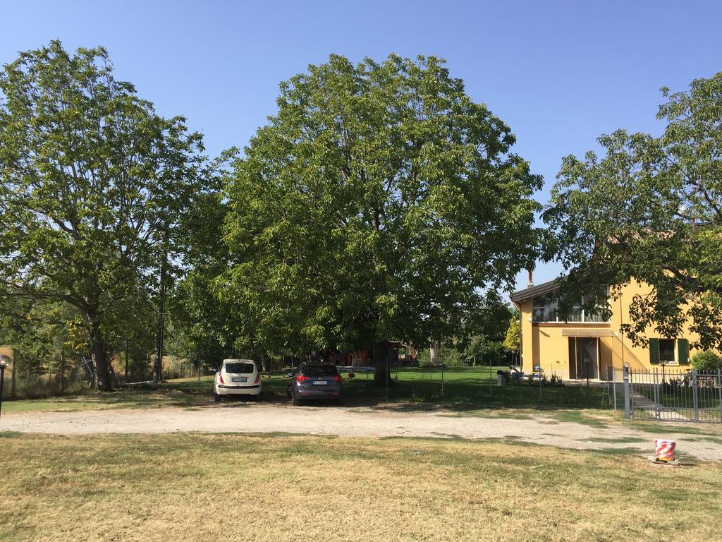 B&B Nido Sui Laghi San Donnino della Nizzola Екстериор снимка