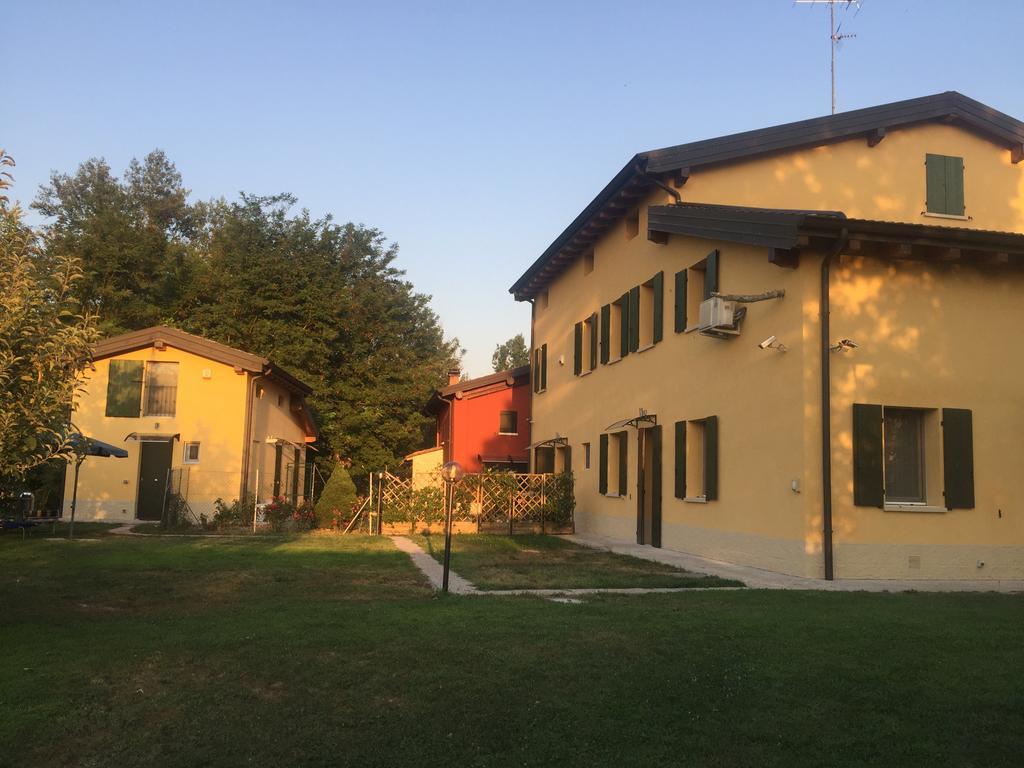 B&B Nido Sui Laghi San Donnino della Nizzola Екстериор снимка