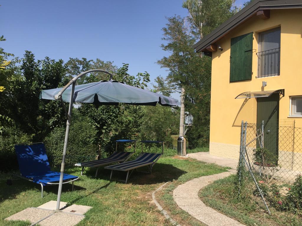B&B Nido Sui Laghi San Donnino della Nizzola Екстериор снимка